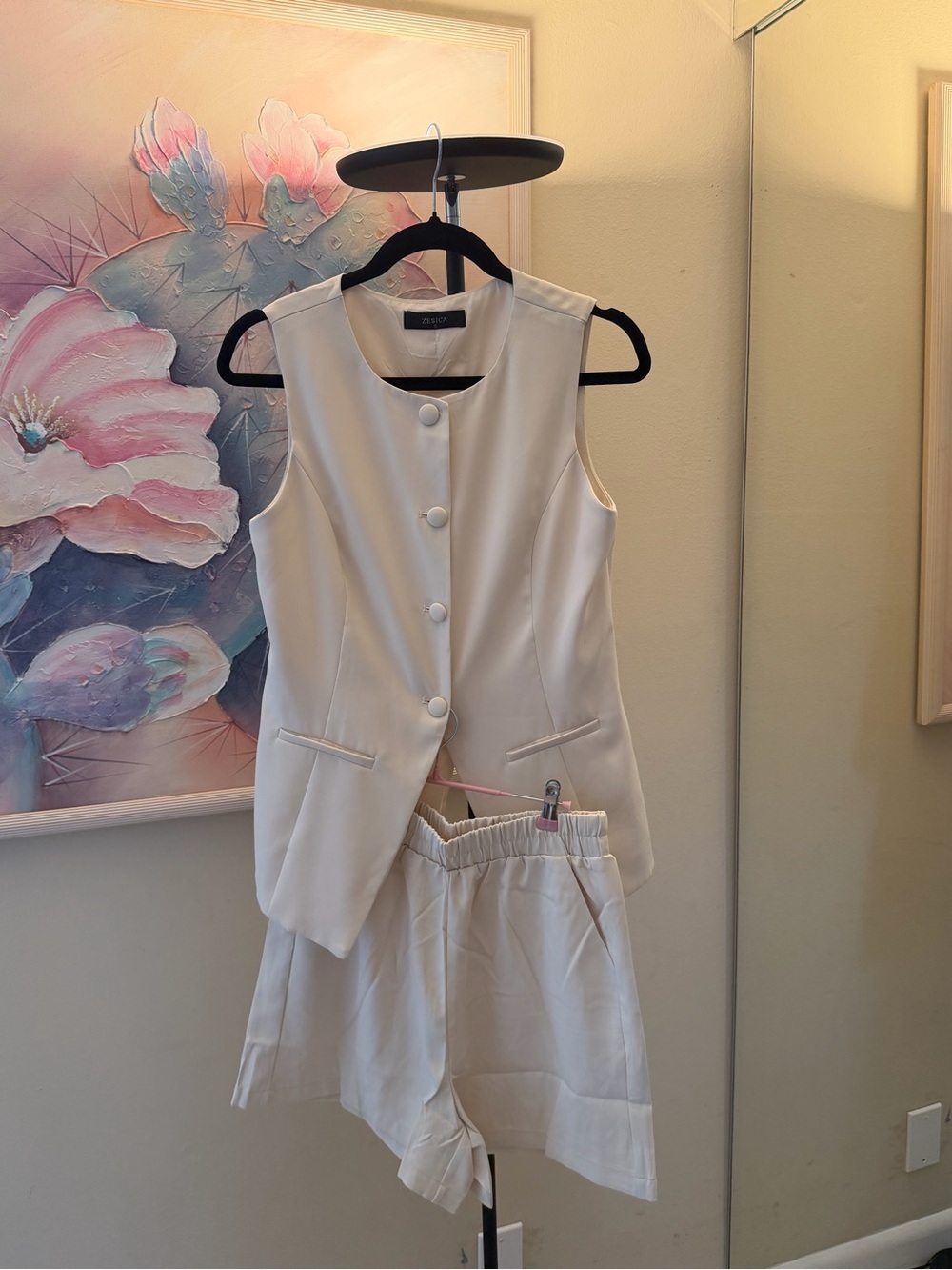 Sleeveless Cream Tailored Vest with Elastic-Waist Bermuda Shorts